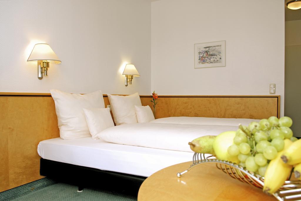 Matchpoint Hotel Altdorf bei Nuernberg Ruang foto